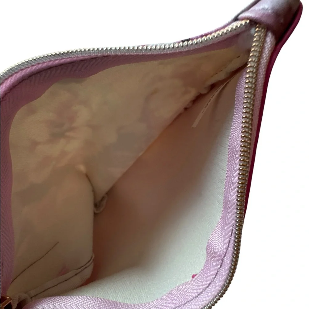 🤑 5/$25 ipsy Floral Pink, Purple, and White Half-Moon Cosmetic Pouch